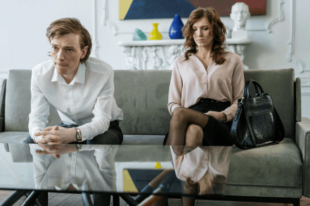 Why do solicitor fees vary for a UK divorce