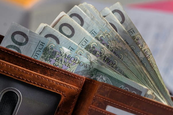 Minimum Salary for a UK skilled visa