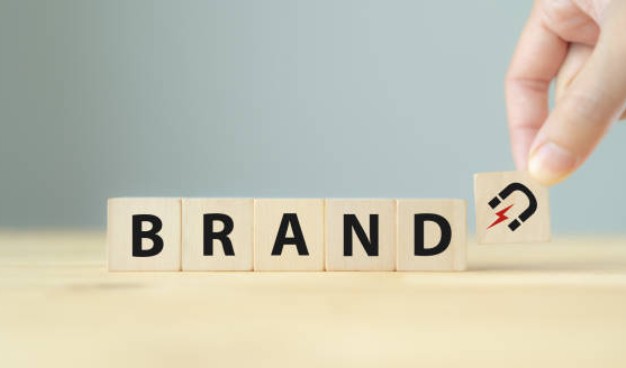 How to Navigate Corporate Brand Contraction